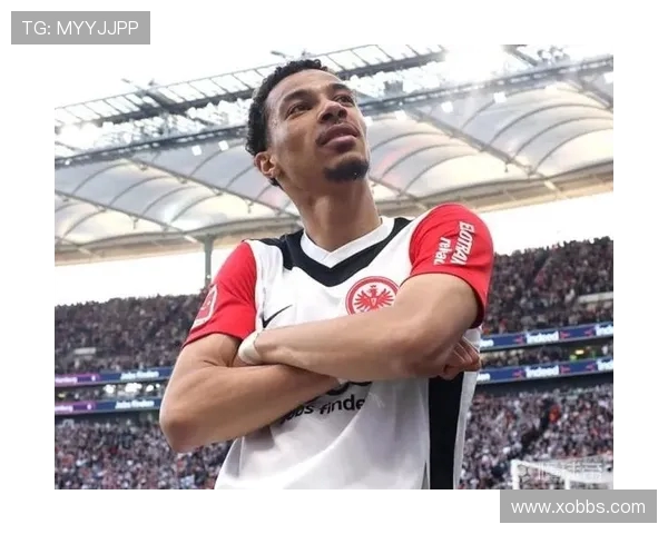 埃基蒂克热刺破门后模仿姆巴佩庆祝为自己生日献礼